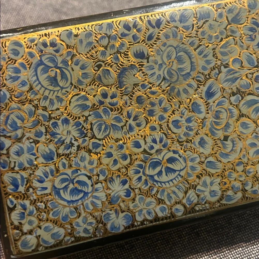 Vintage Hand-Painted Darjeeling Tea Box | Floral Lacquer Trinket Storage